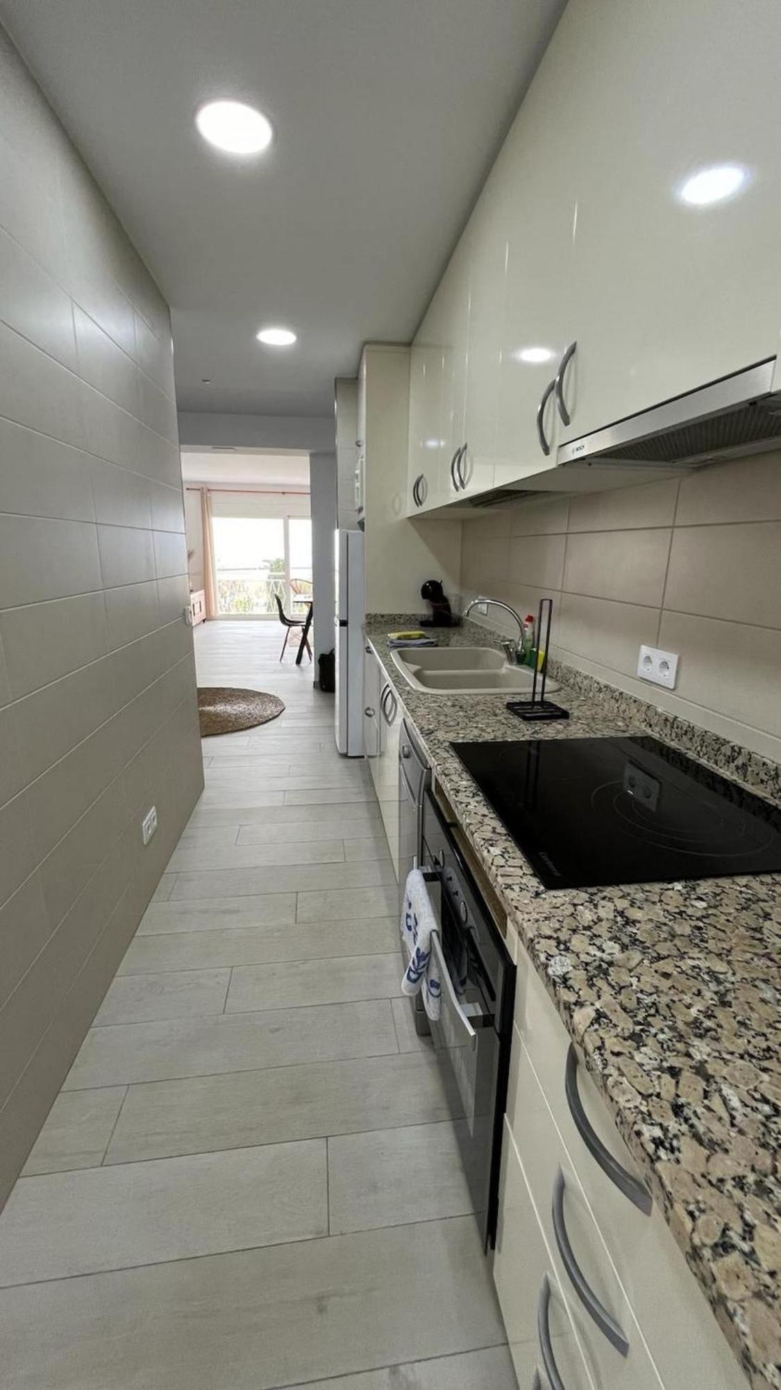 Apartamento Frente Al Mar Roses Luaran gambar