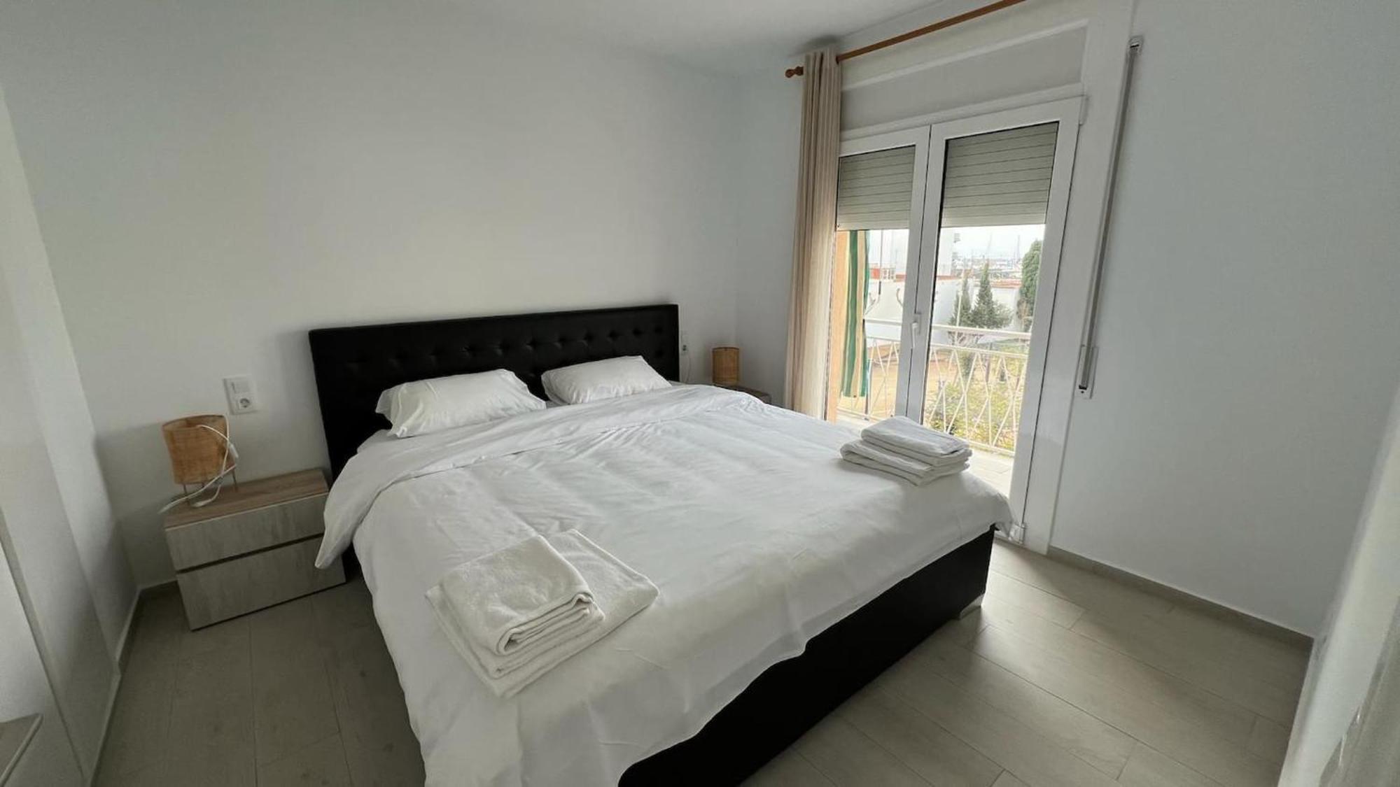 Apartamento Frente Al Mar Roses Luaran gambar